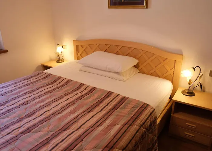 Anny アパート カナツェーイ