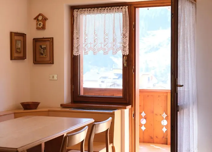 アパート Anny カナツェーイ